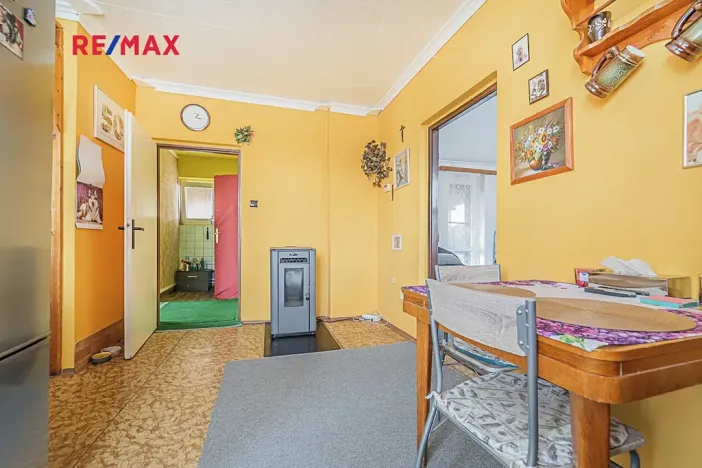 Prodej rodinného domu, Praha - Dolní Počernice, Listopadová, 302 m2