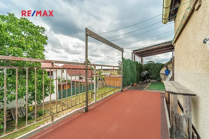 Prodej rodinného domu, Praha - Dolní Počernice, Listopadová, 302 m2