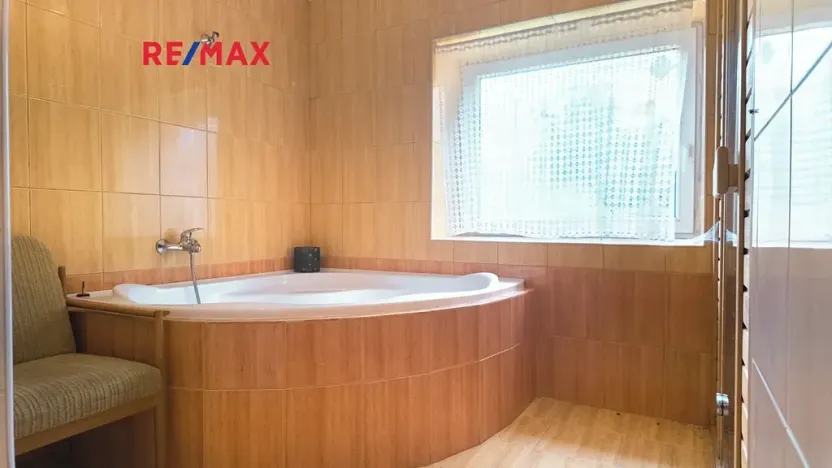 Prodej rodinného domu, Tanvald, Smetanova, 182 m2