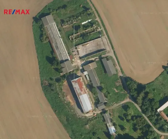 Prodej výrobních prostor, Radkov, 13527 m2