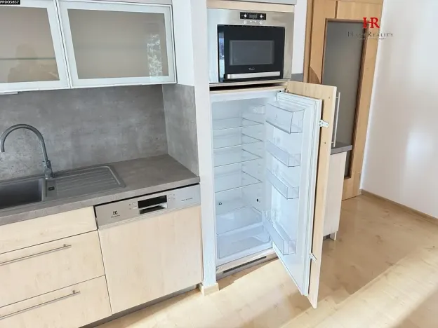 Pronájem bytu 3+kk, Benešov, Dukelská, 68 m2