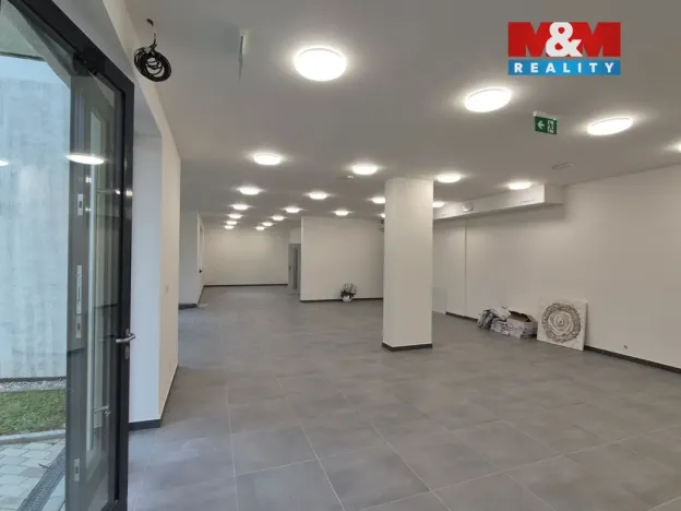 Pronájem obchodního prostoru, Tuchoměřice, 128 m2