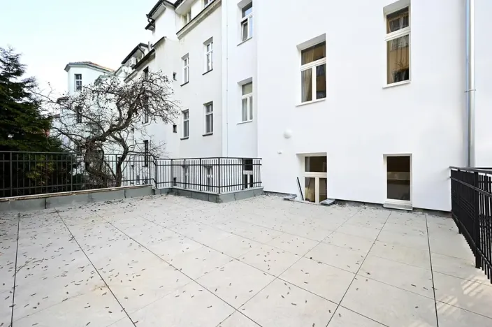 Pronájem bytu 1+kk, Praha - Smíchov, Radlická, 15 m2