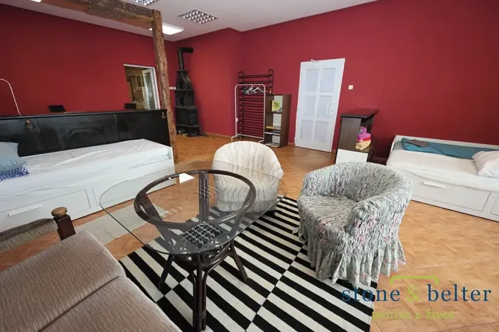 Prodej vícegeneračního domu, Nové Město pod Smrkem, Mírové náměstí, 466 m2