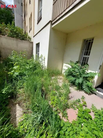 Pronájem bytu 1+kk, Praha - Bubeneč, dr. Zikmunda Wintra, 30 m2