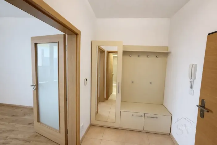 Pronájem bytu 1+kk, Brno - Líšeň, Horníkova, 30 m2