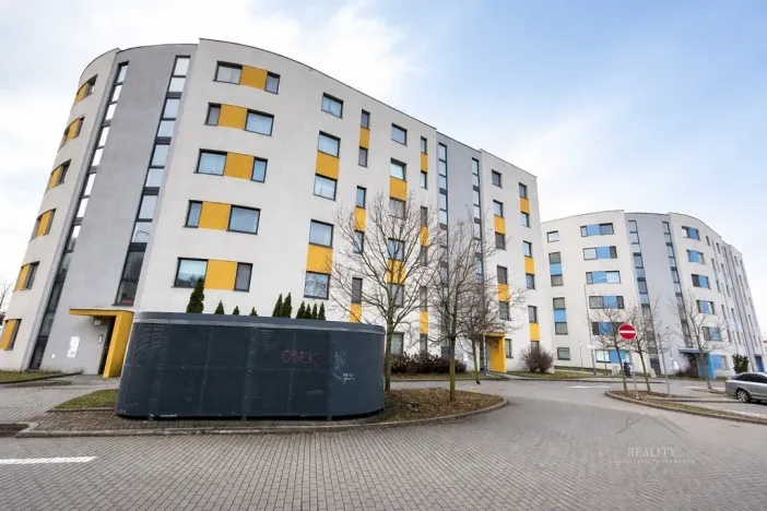 Pronájem bytu 1+kk, Brno - Líšeň, Horníkova, 30 m2