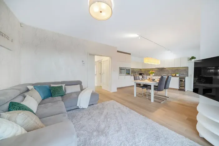 Prodej rodinného domu, Praha - Řeporyje, Ke Zbuzanům, 136 m2