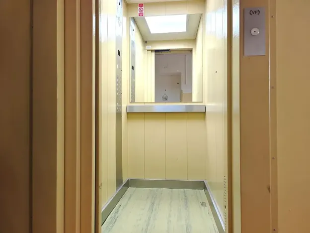 Prodej bytu 3+1, Praha - Prosek, Prosecká, 70 m2