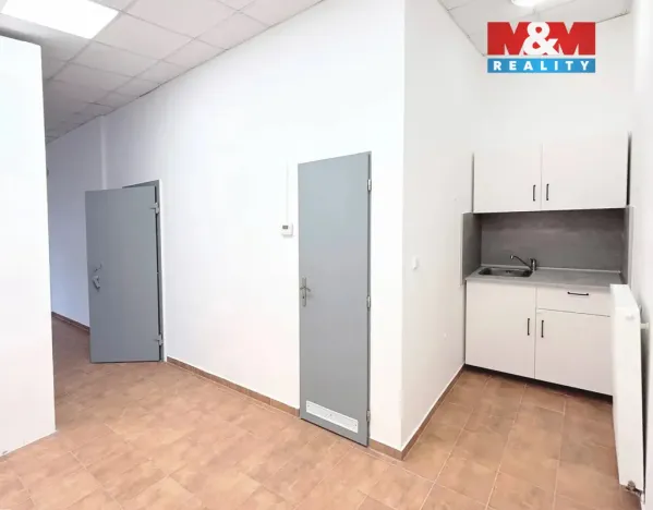 Pronájem obchodního prostoru, Přeštice, Husova, 54 m2