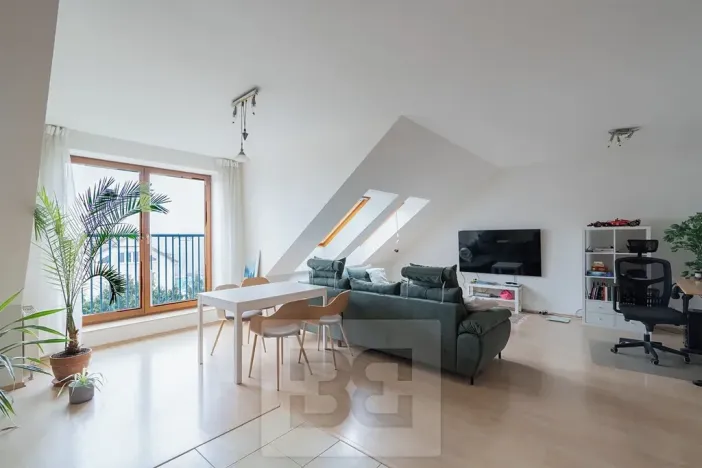 Pronájem bytu 2+kk, Praha - Dolní Chabry, U jízdárny, 81 m2