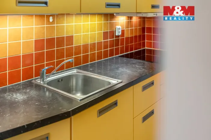 Prodej bytu 2+kk, Praha - Háje, Hekrova, 42 m2