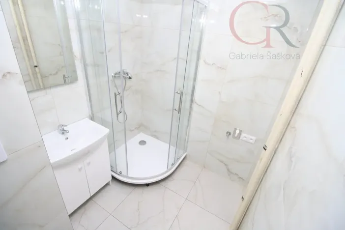 Pronájem bytu 2+1, Plzeň - Hradiště, Zelenohorská, 59 m2