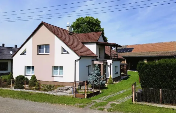 Prodej rodinného domu, Vitiněves, 195 m2