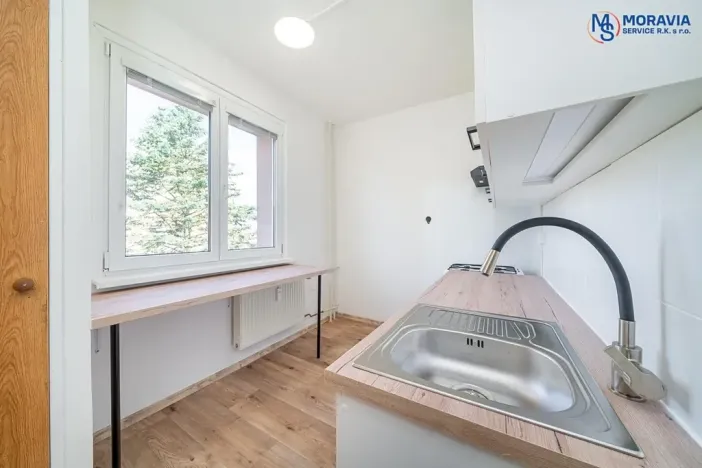 Pronájem bytu 2+1, Bruntál, Jesenická, 53 m2