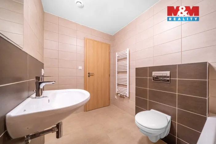 Pronájem bytu 1+kk, Rokycany - Nové Město, Dělostřelců, 31 m2