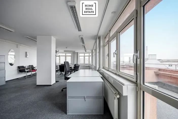 Pronájem kanceláře, Kolín, Rubešova, 634 m2