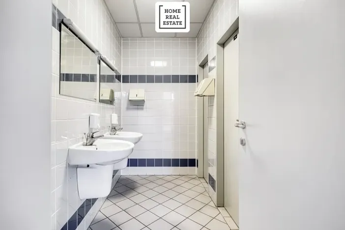 Pronájem kanceláře, Kolín, Rubešova, 634 m2