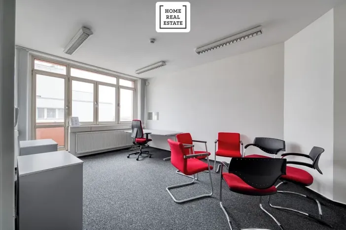 Pronájem kanceláře, Kolín, Rubešova, 378 m2