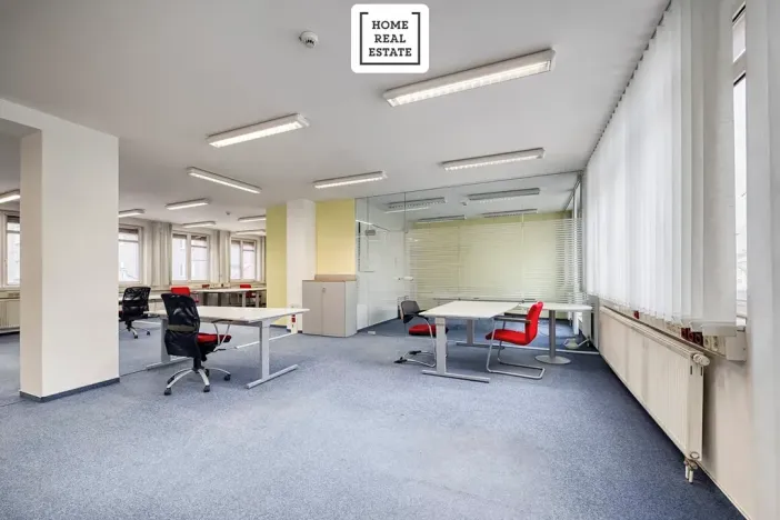 Pronájem kanceláře, Kolín, Rubešova, 378 m2