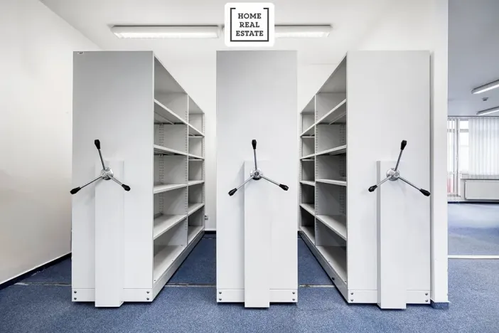 Pronájem kanceláře, Kolín, Rubešova, 378 m2