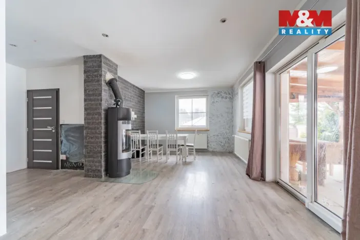 Prodej rodinného domu, Libá, 127 m2