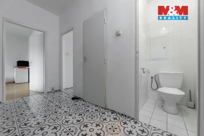 Prodej bytu 3+1, Hroznětín, Sídliště, 73 m2