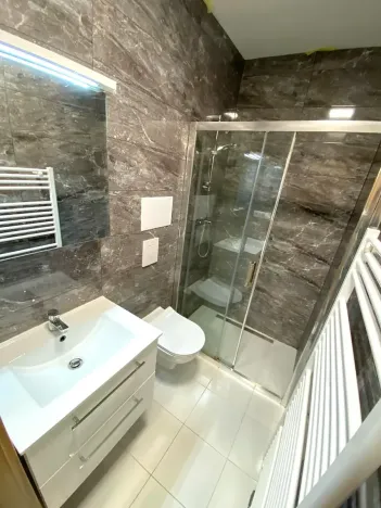 Pronájem bytu 1+kk, Zlín, Štefánikova, 30 m2