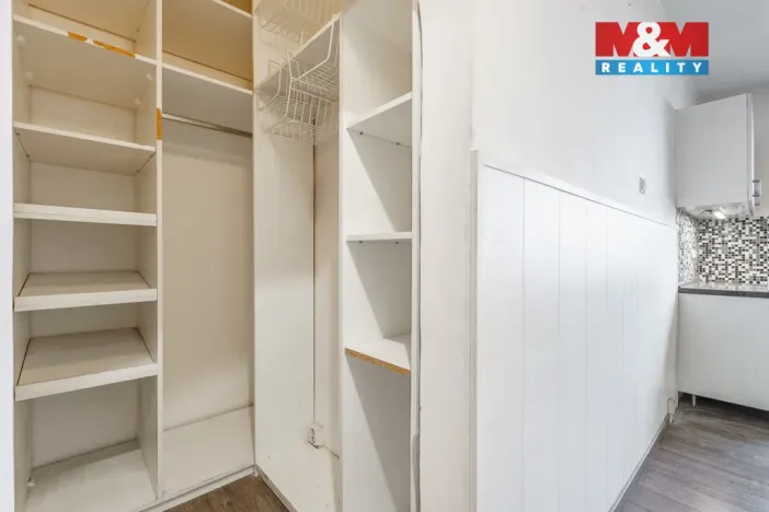 Prodej bytu 3+1, Kadaň, Golovinova, 66 m2