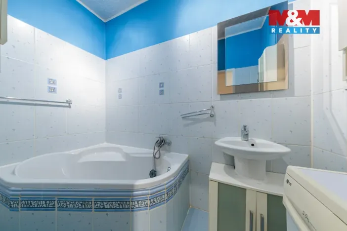 Prodej bytu 2+1, Habartov, Okružní, 57 m2