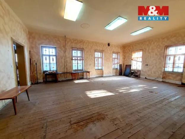 Prodej rodinného domu, Ostrovačice, náměstí Viléma Mrštíka, 282 m2