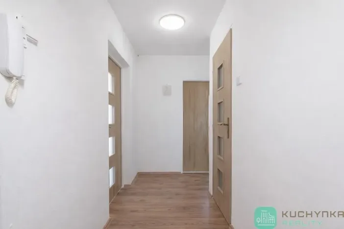 Pronájem bytu 2+1, Krupka, Sídliště, 53 m2