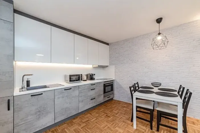 Pronájem bytu 2+kk, Jihlava, Čajkovského, 42 m2