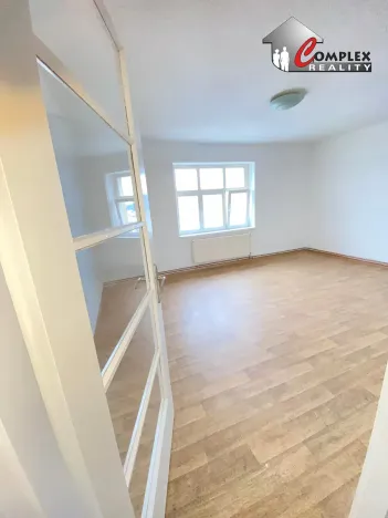 Pronájem bytu 3+1, Jablonec nad Nisou, 28. října, 98 m2