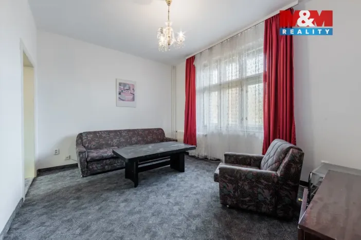 Prodej rodinného domu, Bečov nad Teplou, Nádražní, 298 m2