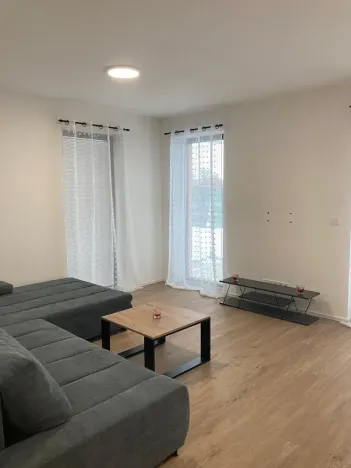 Pronájem bytu 2+kk, Hluboká nad Vltavou, Potoční, 59 m2
