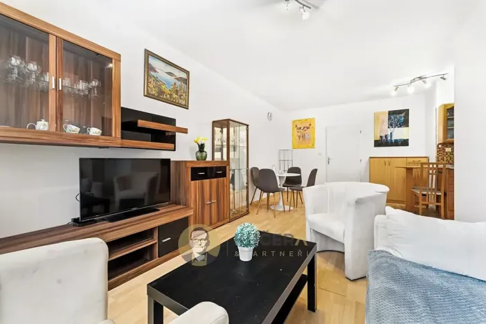 Prodej bytu 2+kk, Praha - Troja, Hnězdenská, 46 m2