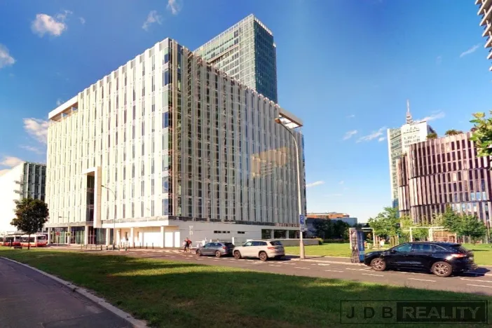 Pronájem kanceláře, Praha - Nusle, Pujmanové, 75 m2