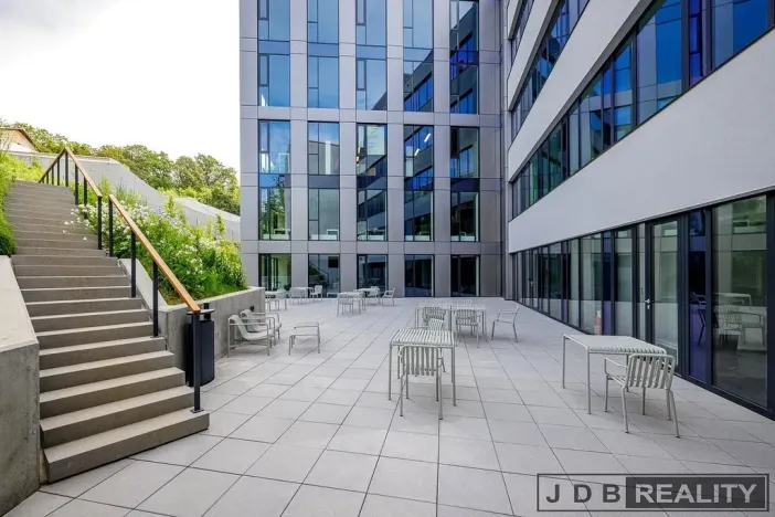 Pronájem kanceláře, Praha - Smíchov, Plzeňská, 80 m2