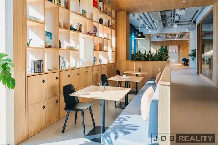 Pronájem kanceláře, Praha - Smíchov, Plzeňská, 60 m2