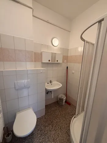 Pronájem bytu 1+kk, Liberec, Hejnická, 26 m2