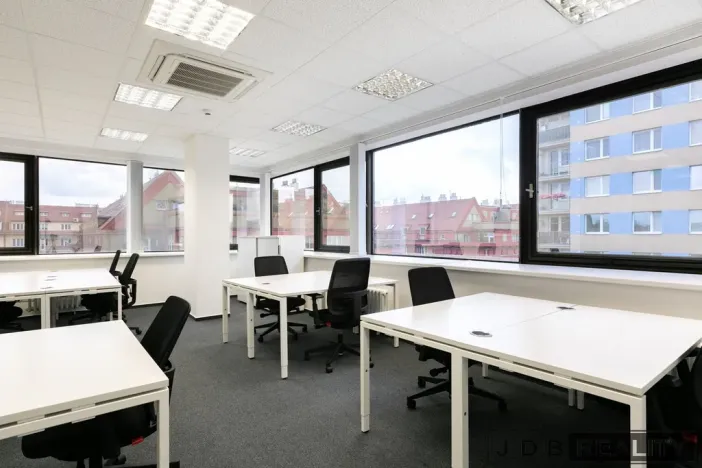 Pronájem kanceláře, Praha - Holešovice, Dělnická, 50 m2