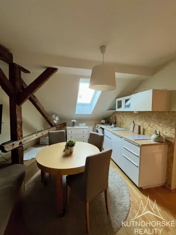 Pronájem bytu 2+kk, Kutná Hora, Husova, 53 m2