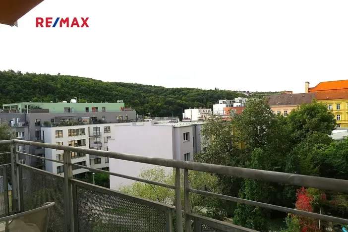 Pronájem bytu 1+kk, Praha - Košíře, Plzeňská, 35 m2