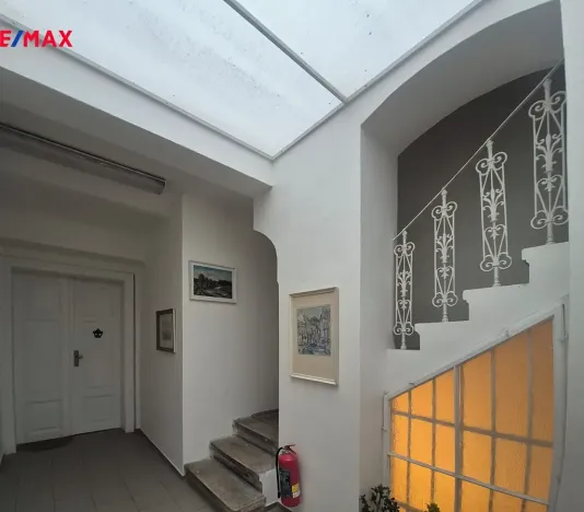 Prodej činžovního domu, Svitavy, náměstí Míru, 325 m2