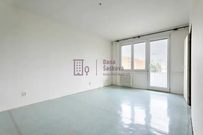 Pronájem bytu 2+1, Jindřichův Hradec, sídliště Vajgar, 62 m2