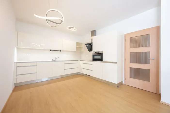 Prodej bytu 3+kk, Brno, Lišejníková, 61 m2