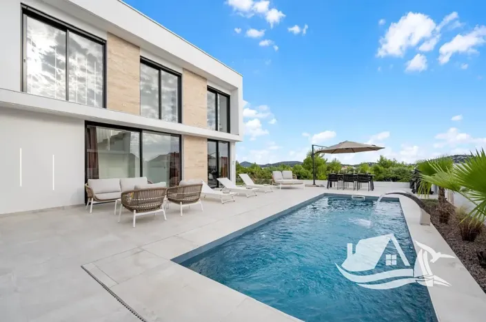 Prodej vily, Tribunj, Chorvatsko, 150 m2