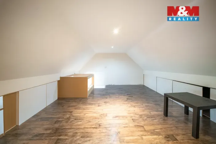 Prodej rodinného domu, Hostivice, Prostřední, 203 m2