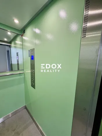 Pronájem bytu 3+1, Praha - Černý Most, Vybíralova, 79 m2